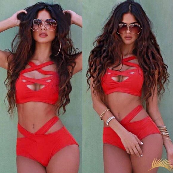 Riviera Coco Other - NWT red bandage bikini